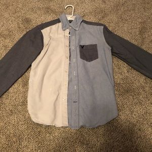 American Eagle Classic Fit Button Down